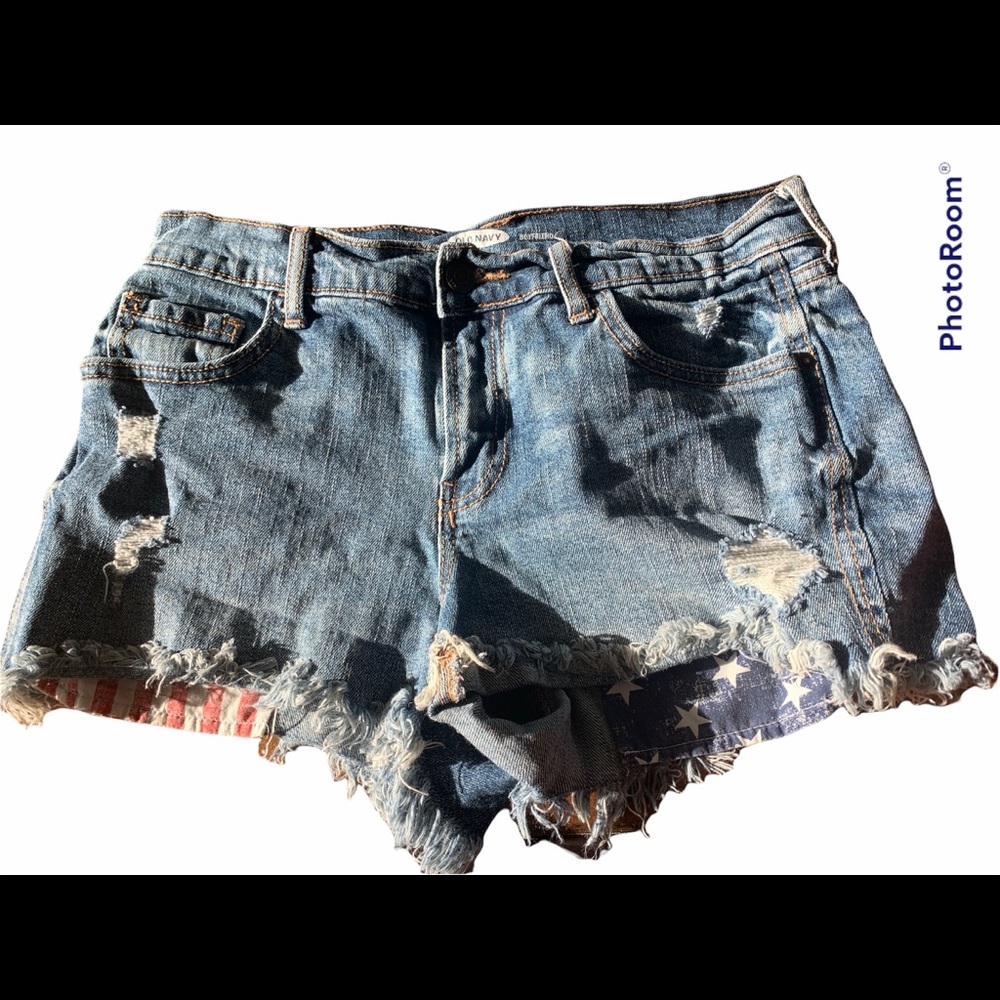 ⭐️Old Navy Patriotic Boyfriend Shorts Distressed Sz 2⭐️